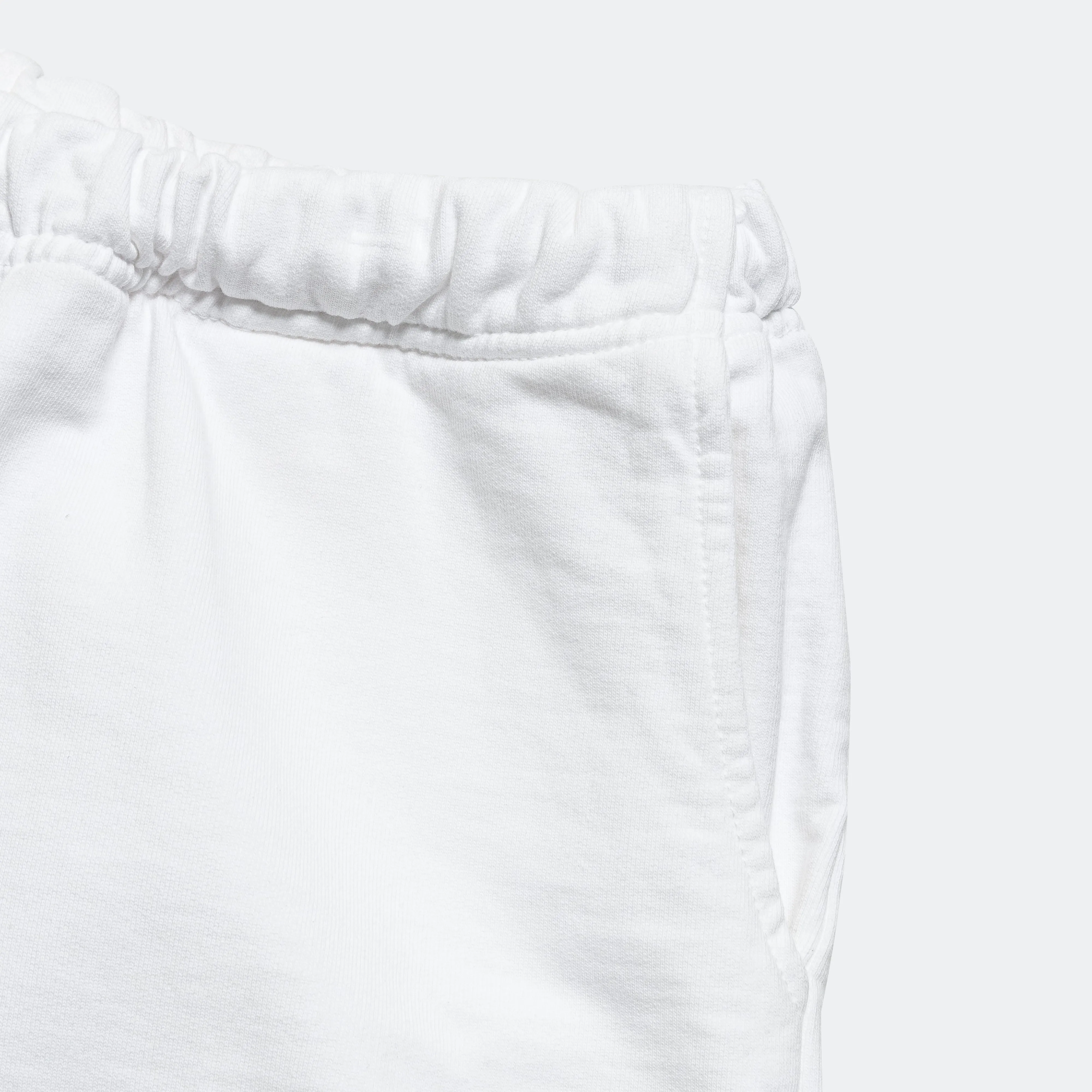 Chicle Relaxation Shorts - White