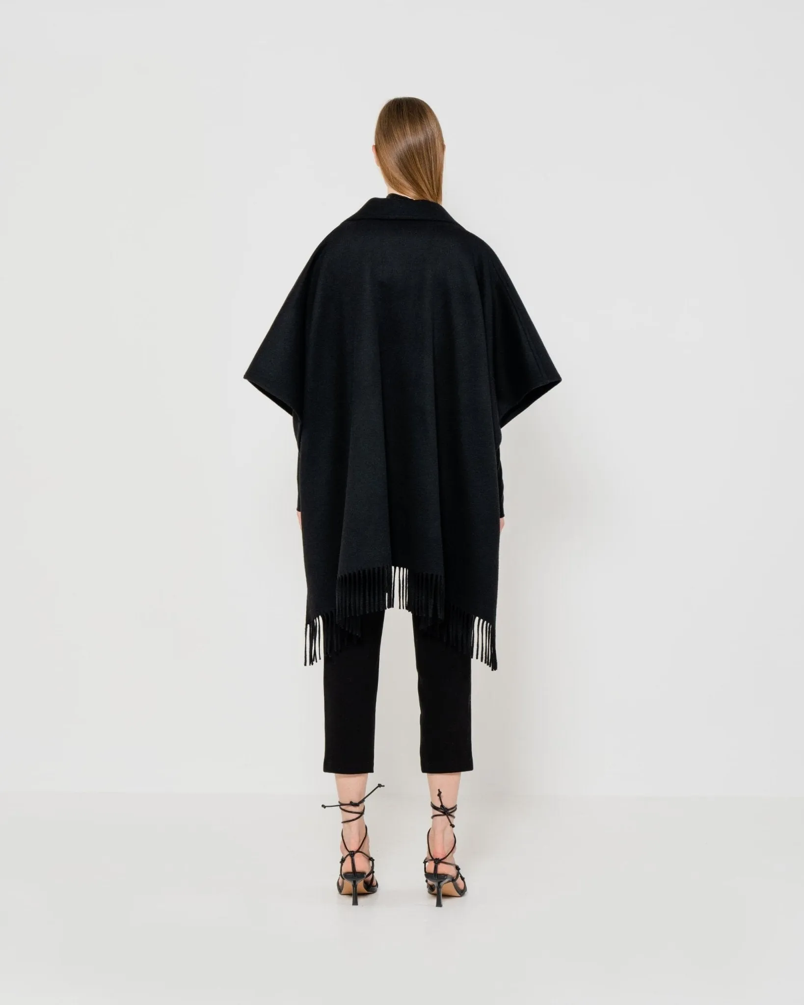 Fringe Wool Poncho | Black