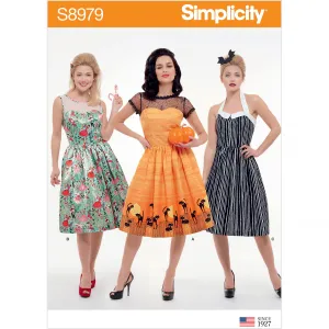 Simplicity Sewing Pattern S8979 Misses' Classic Halloween Costume