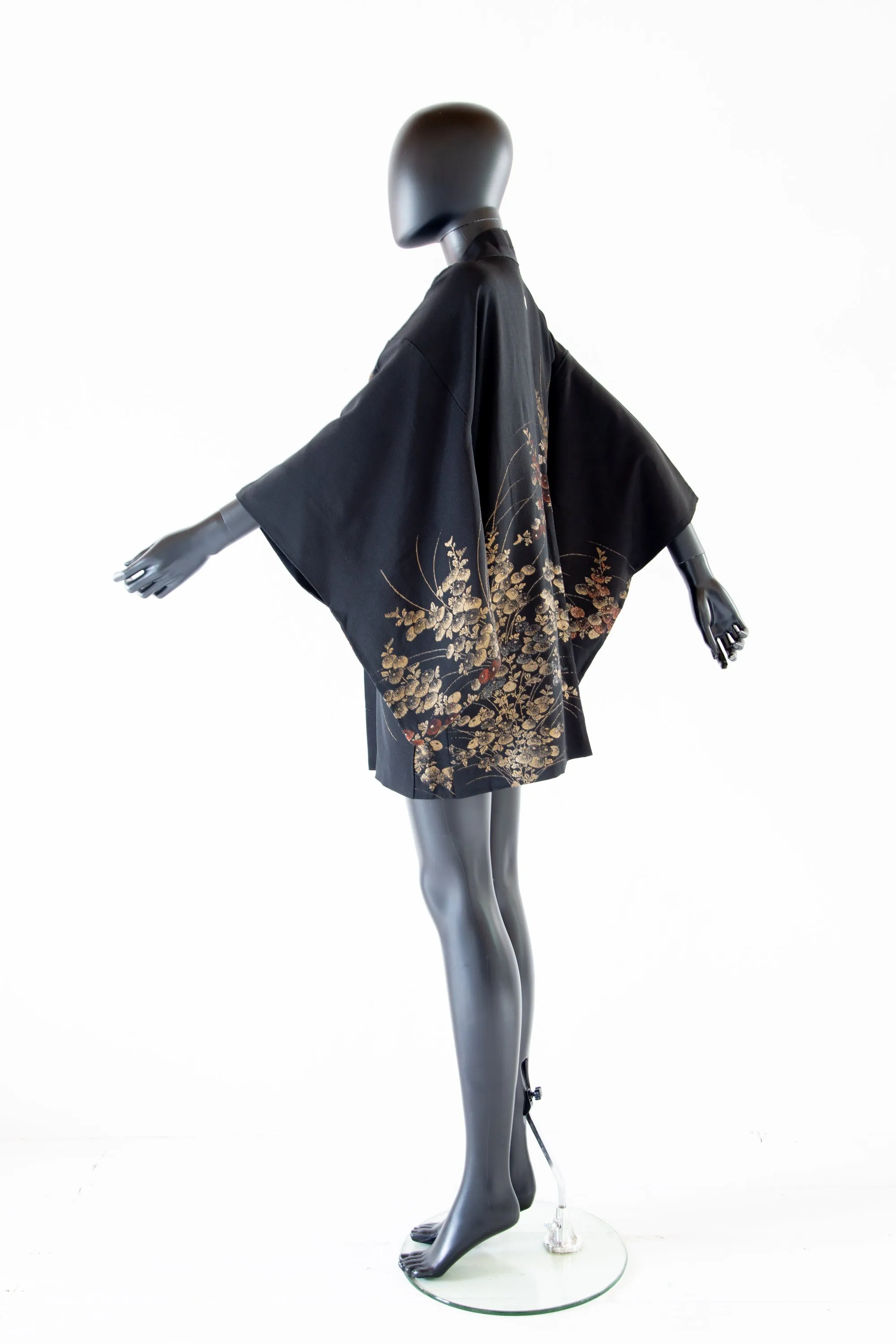 Vintage 1950s Black and Gold Silk Haori Jacket